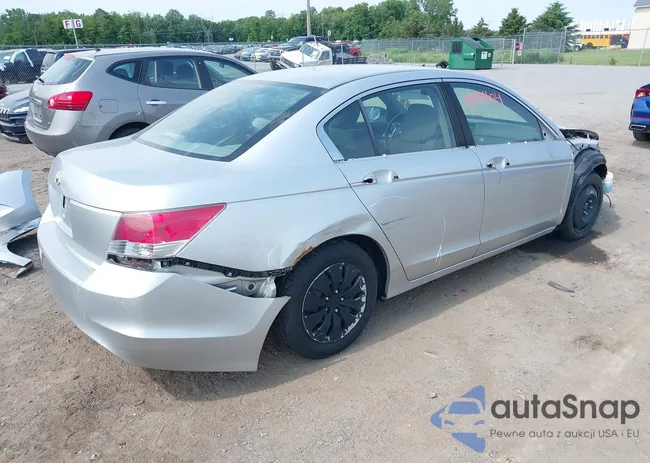 1HGCP26398A136320: 42494104