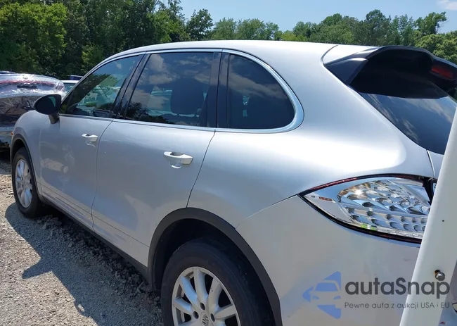 WP1AA2A2XDLA04623: 42494252