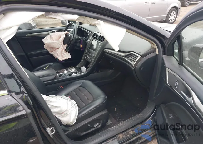 3FA6P0T97HR327206: 42493358