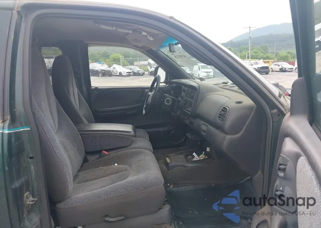 1B7GG22X0XS104969: 42493470