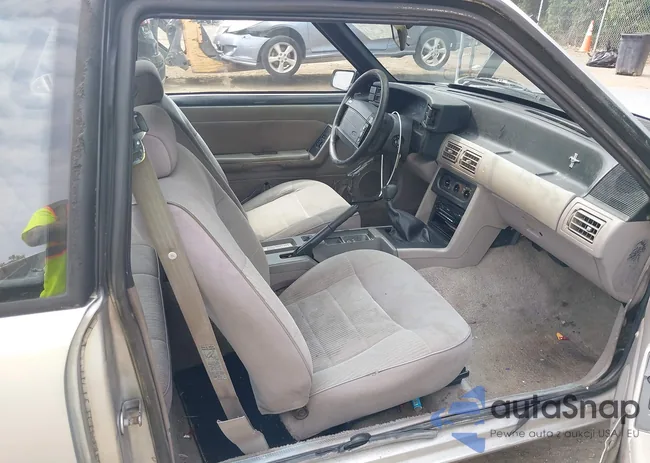 1FACP40E6LF175968: 42493531