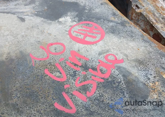 1N6AA1F48JN520580: 42493547