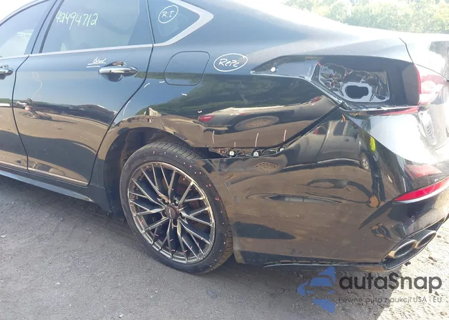 KMHGN4JB6JU228212: 42494712