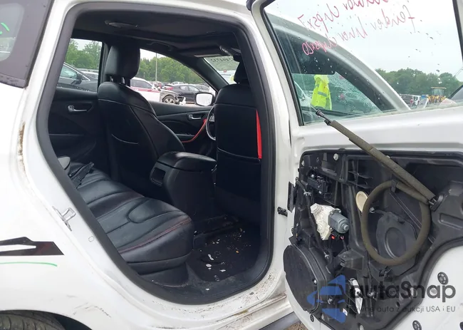 1C3CDFEB7FD160025: 42494732