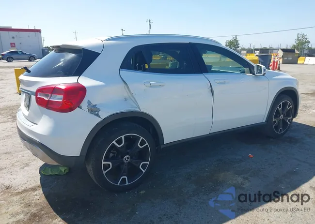 WDCTG4EB0LU027507: 42494745