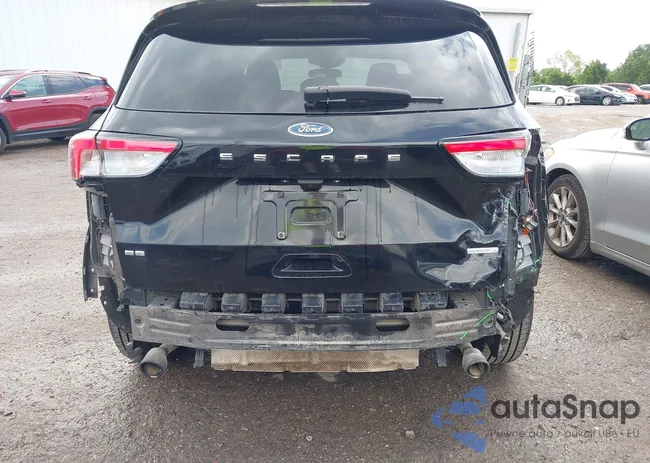 1FMCU0G68LUA83861: 42494763