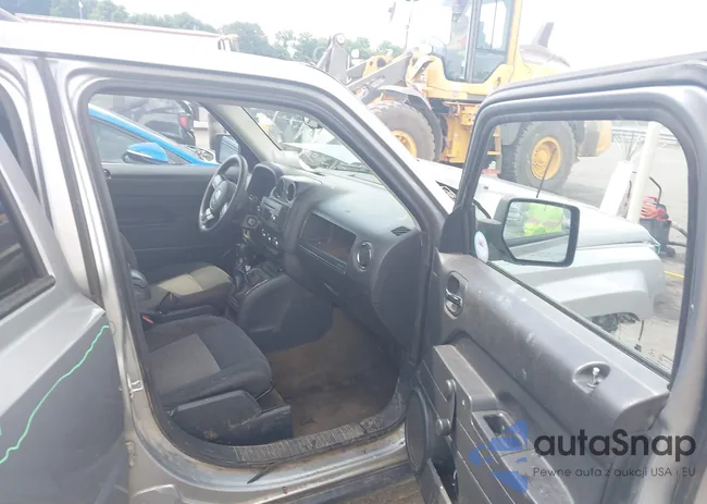 1C4NJPBA2GD809309: 42494788