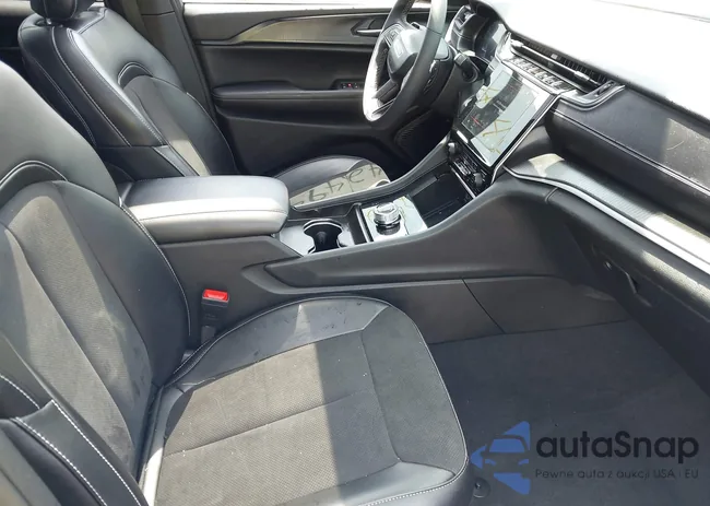 1C4RJHAG2RC186568: 42494906