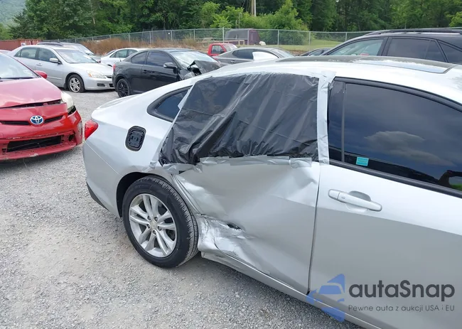 1G1ZD5ST5JF130489: 42494980