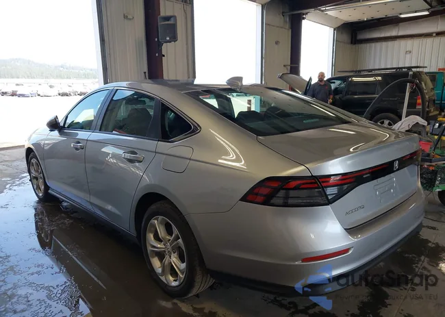 1HGCY1F25RA076150: 42494990