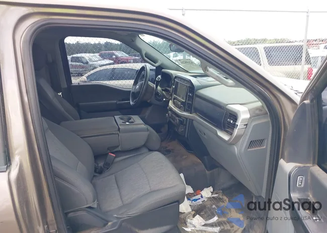 1FTMF1E5XMKF04768: 42495211