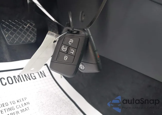 3VWEM7BU4RM068554: 42495240