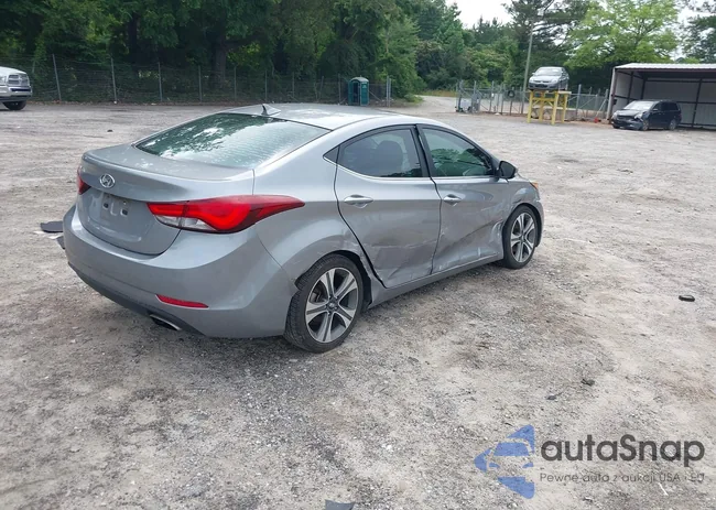 KMHDH4AH9EU119618: 42495252