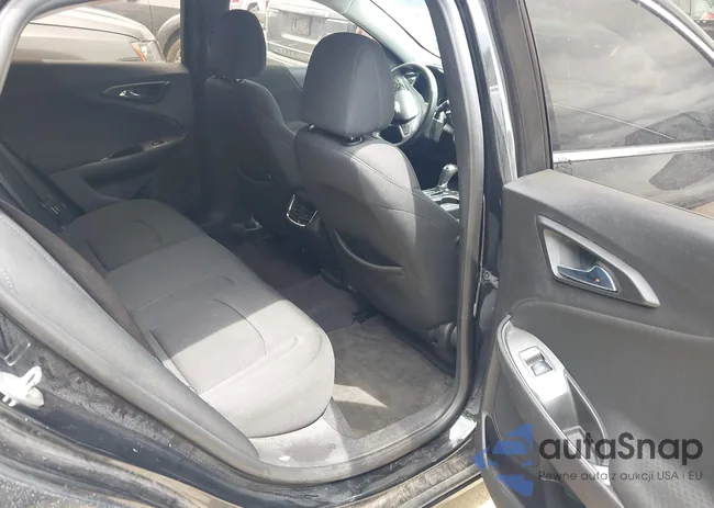 1G1ZE5ST3GF293079: 42494287