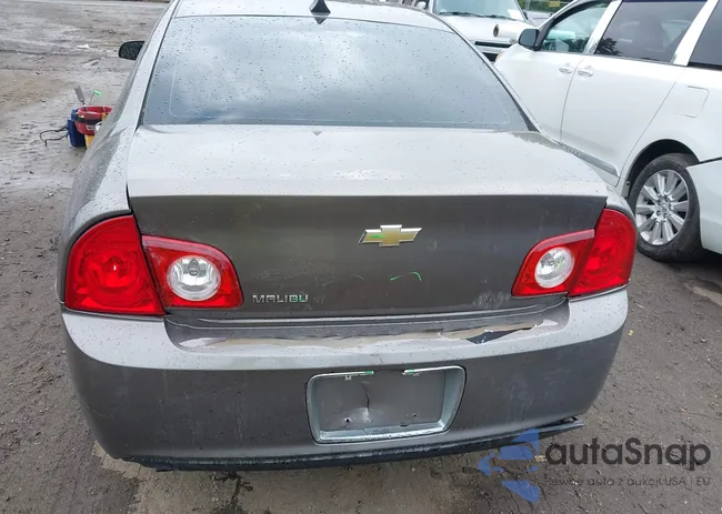 1G1ZB5E01CF148904: 42494342