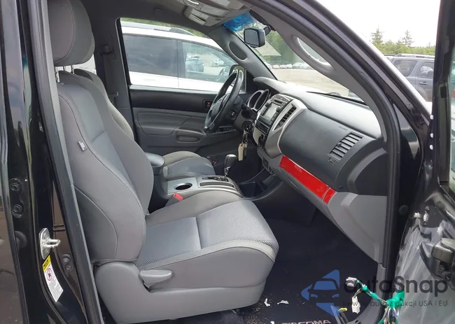 3TMLU4EN4DM117239: 42494359