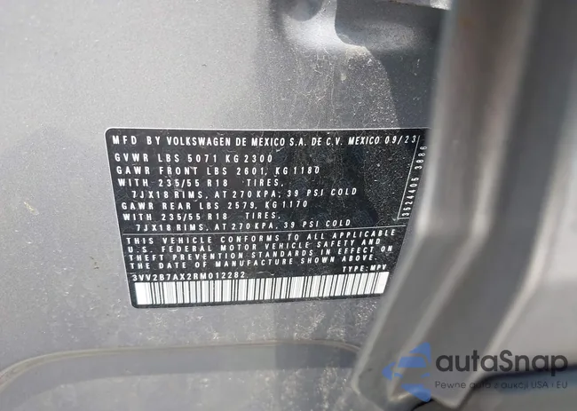 3VV2B7AX2RM012282: 42494371