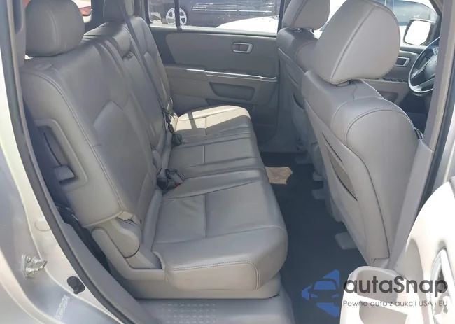 5FNYF48519B054530: 42494386