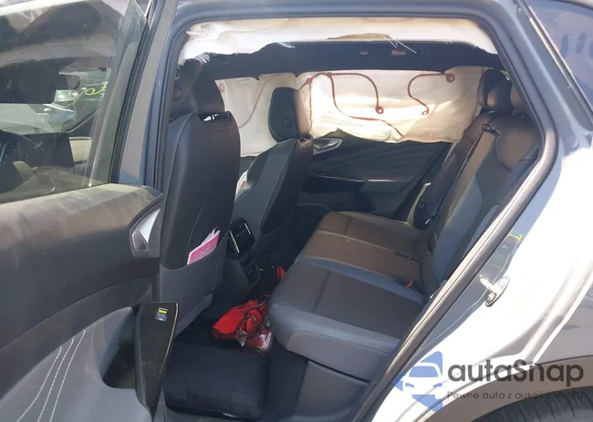 1V2JNPE89PC047127: 42494450