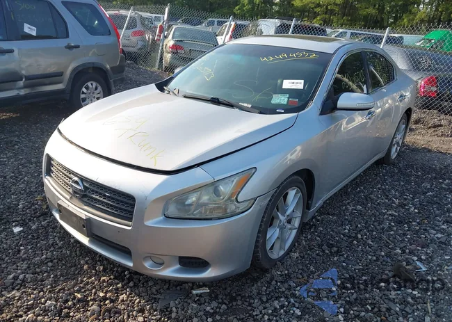 1N4AA5AP8BC812129: 42494532