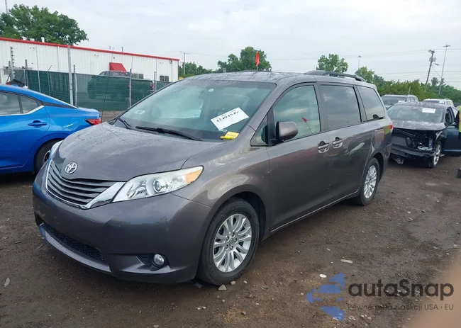 5TDYK3DC0ES496716: 42494549