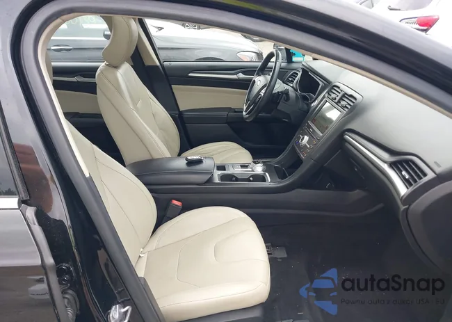 3FA6P0K91JR209983: 42494566