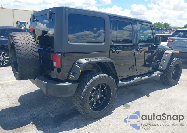 1C4BJWDG4GL327638: 42494615