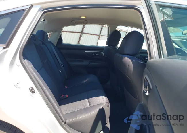 1N4AL3AP0GC293292: 42495985