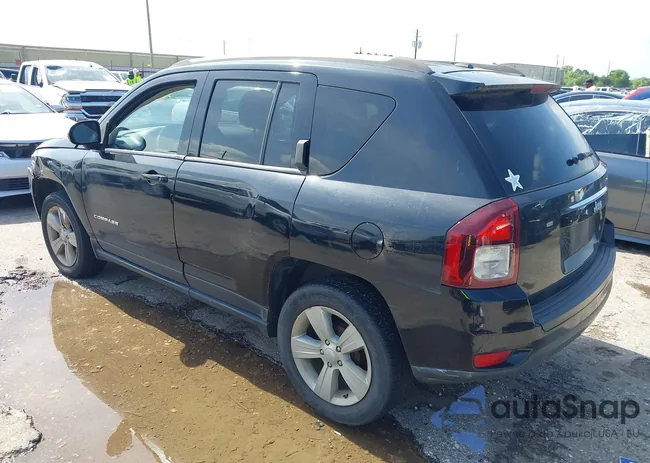 1C4NJCBA6GD512665: 42496038