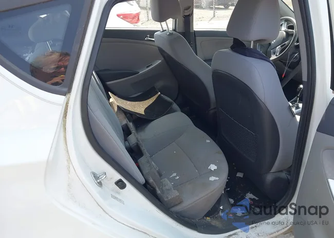 KMHCU5AE9DU102884: 42496132