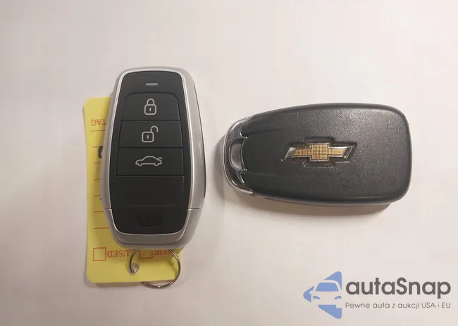 1G1ZD5ST6KF153278: 42496281