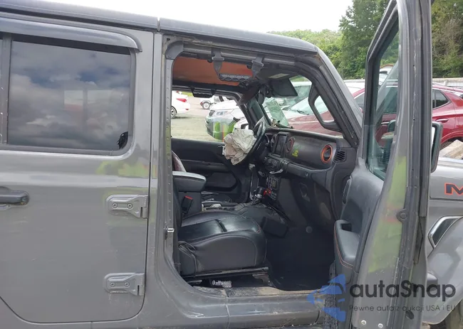 1C6JJTEG0ML582881: 42495318