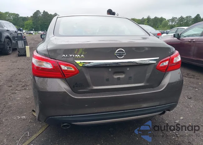 1N4AL3AP4HN303148: 42495528