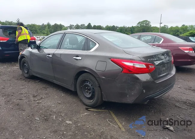 1N4AL3AP4HN303148: 42495528