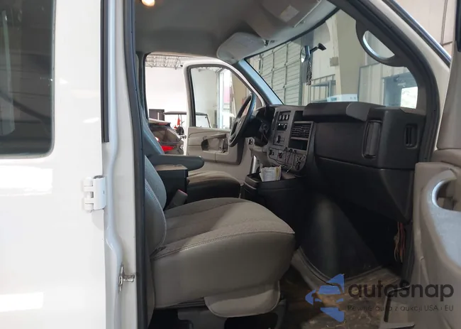 1GCWGFCAXE1205923: 42495536