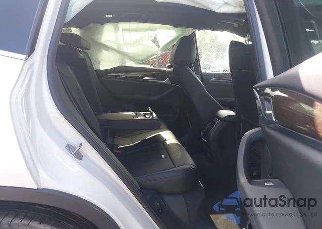 5UX43DP0XR9V06318: 42496705