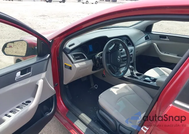 5NPE24AF7FH070567: 42496791