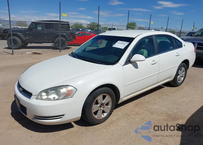 2G1WT55N281207856: 42496801