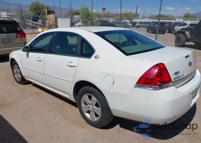 2G1WT55N281207856: 42496801