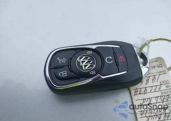 LRBFX2SA3JD000834: 42496826