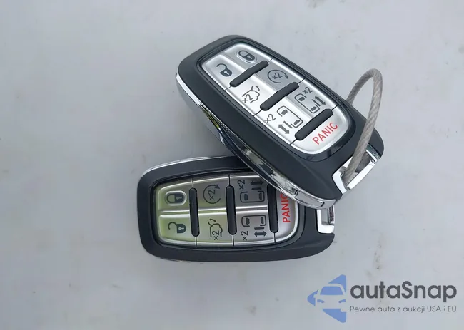 2C4RC1S75RR156715: 42496843