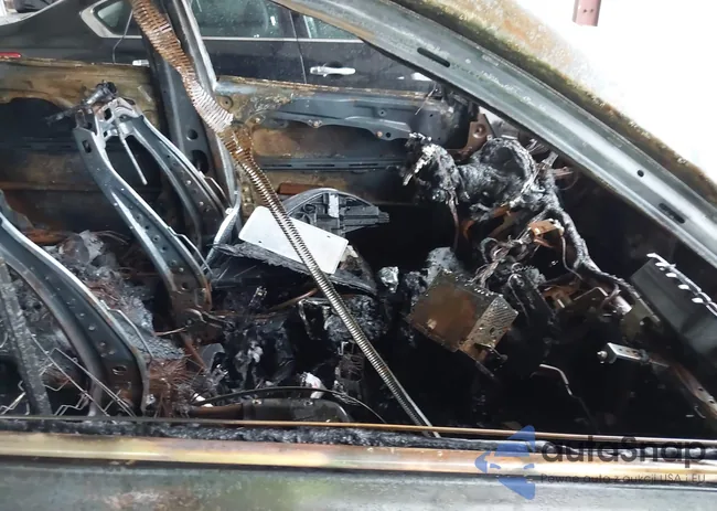 5XYPG4A55KG609271: 42496876