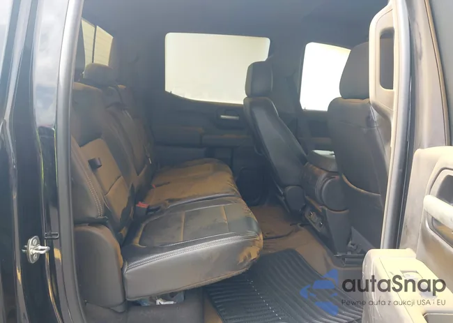 1GCPWCED8KZ104244: 42496980