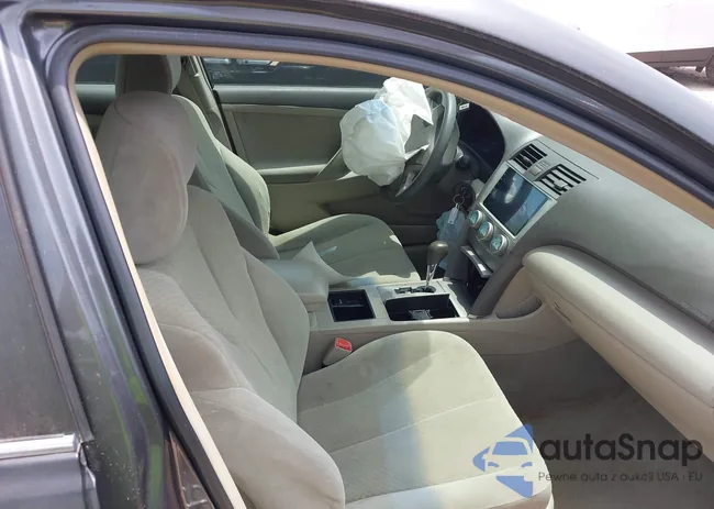 4T1BE46K28U779864: 42497171