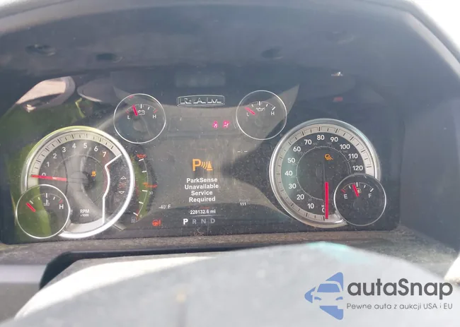 1C6RR7GT6JS106952: 42497190