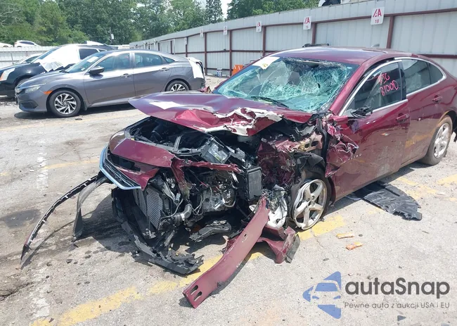 1G1ZB5ST8GF172301: 42497233