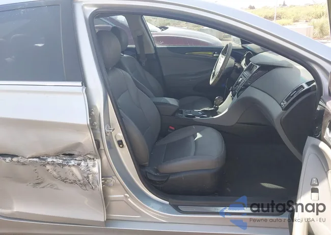 5NPEC4AC9BH268872: 42496458