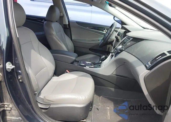 5NPEC4AC8BH001402: 42496483