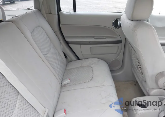 3GNDA23DX8S634887: 42496534