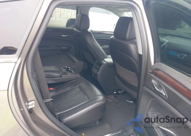 3GYFNAE32CS532667: 42496536